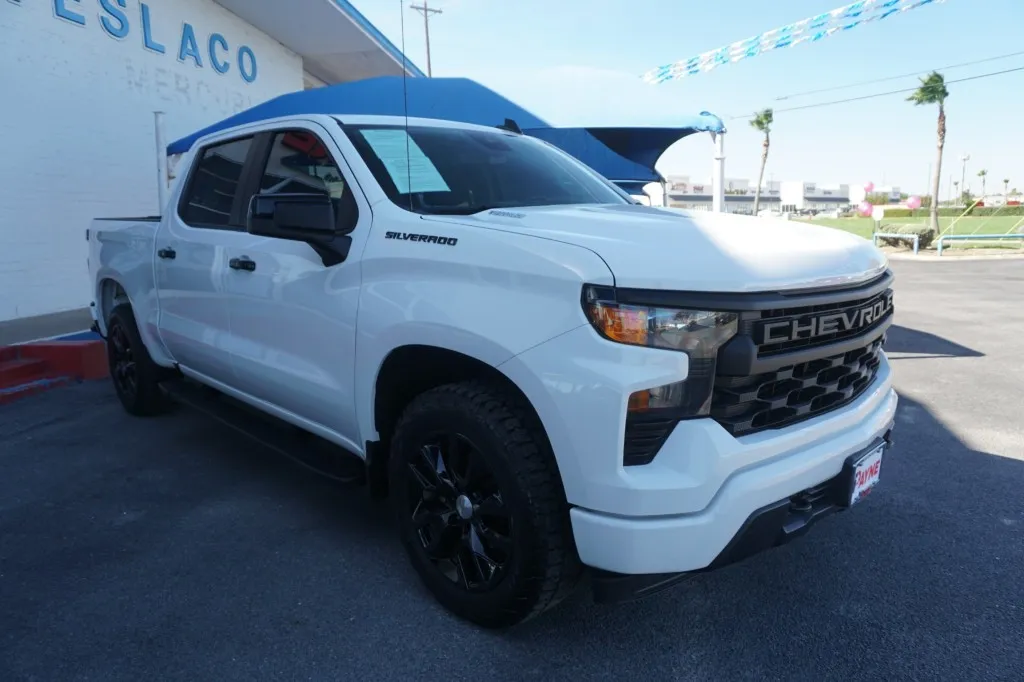 2024 Chevrolet Silverado 1500 Custom
