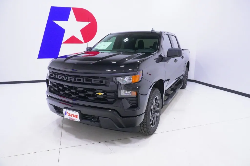 2026 Chevrolet Silverado 1500 Custom