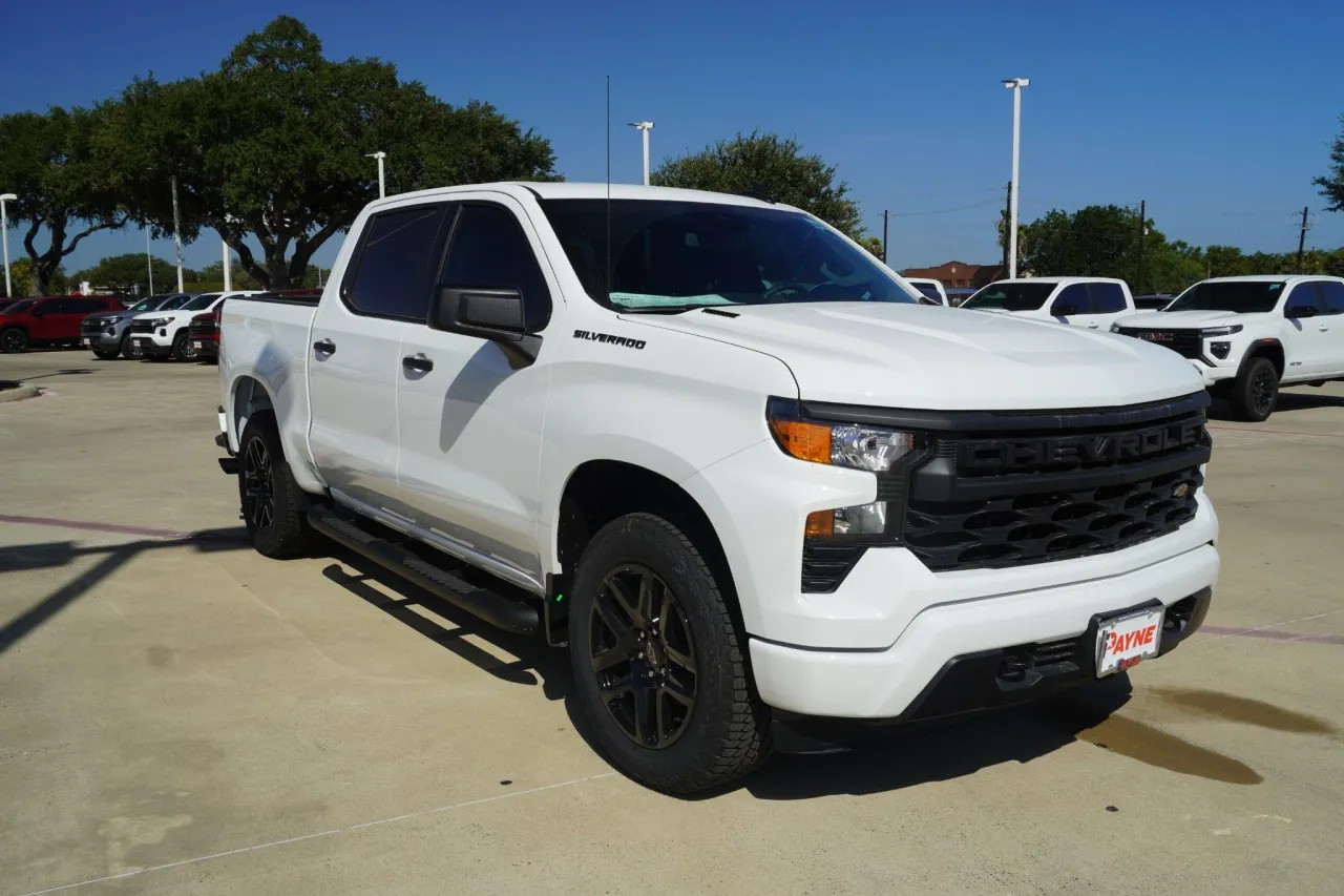 2026 Chevrolet Silverado 1500 Custom