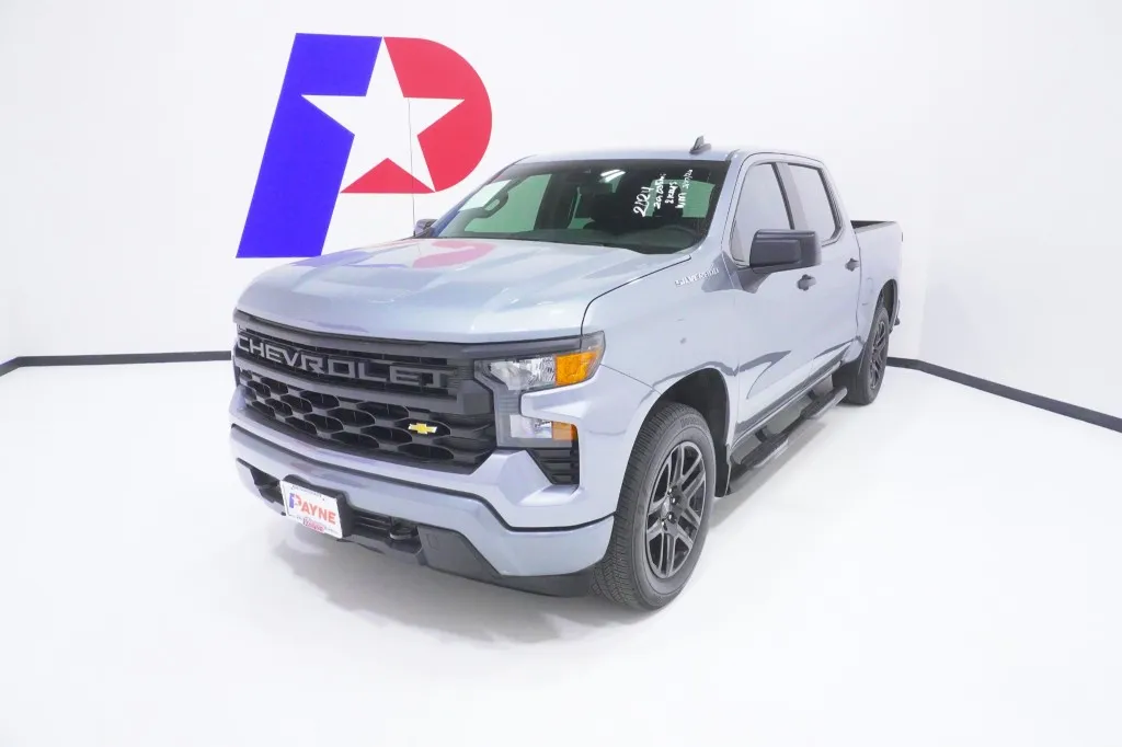 2024 Chevrolet Silverado 1500 Custom