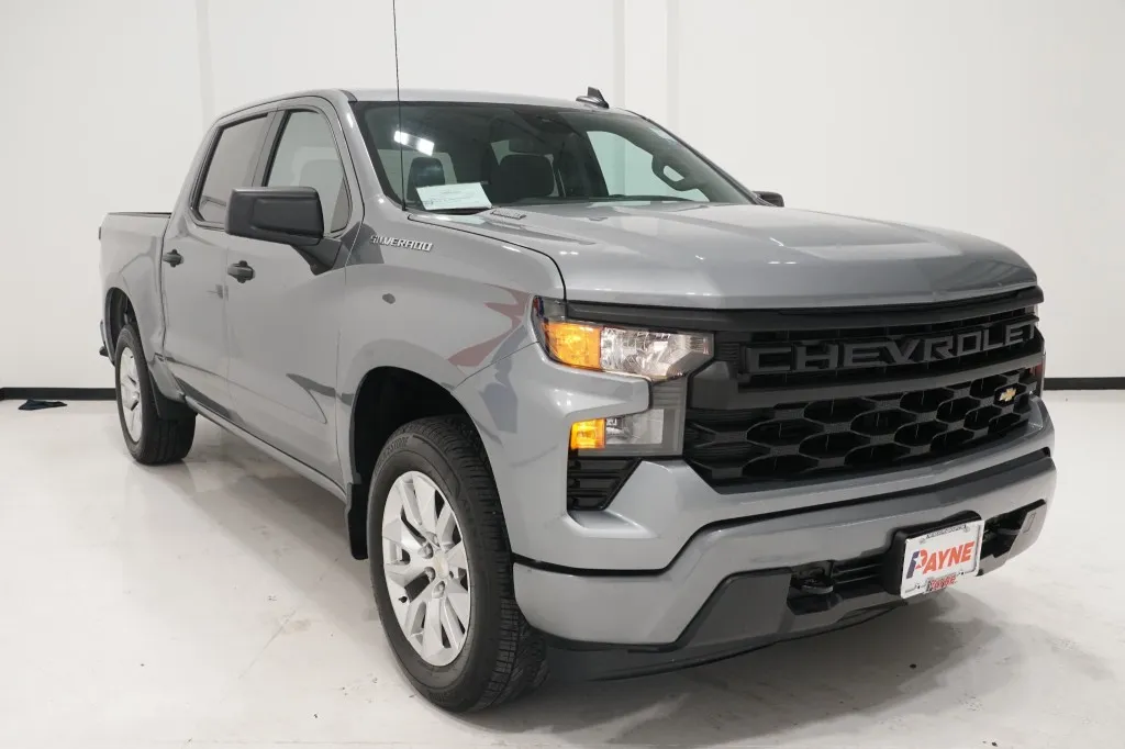 2026 Chevrolet Silverado 1500 Custom 2026 Chevrolet Silverado 1500 Custom