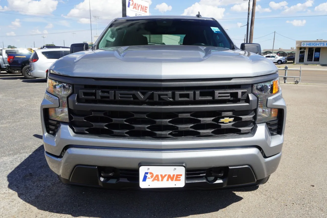 2026 Chevrolet Silverado 1500 Custom 2026 Chevrolet Silverado 1500 Custom