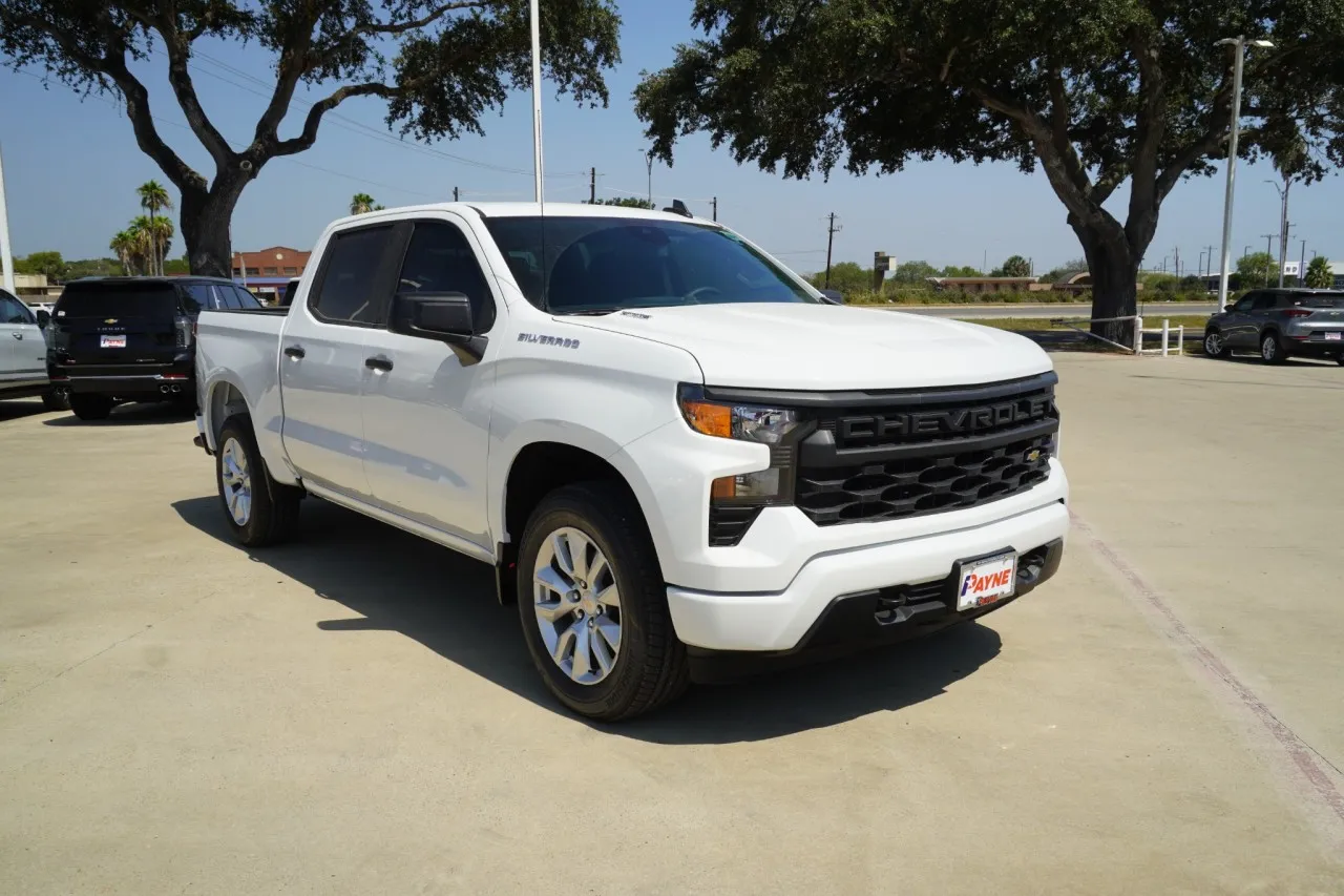 2026 Chevrolet Silverado 1500 Custom