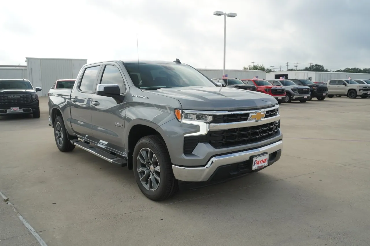 2026 Chevrolet Silverado 1500 LT