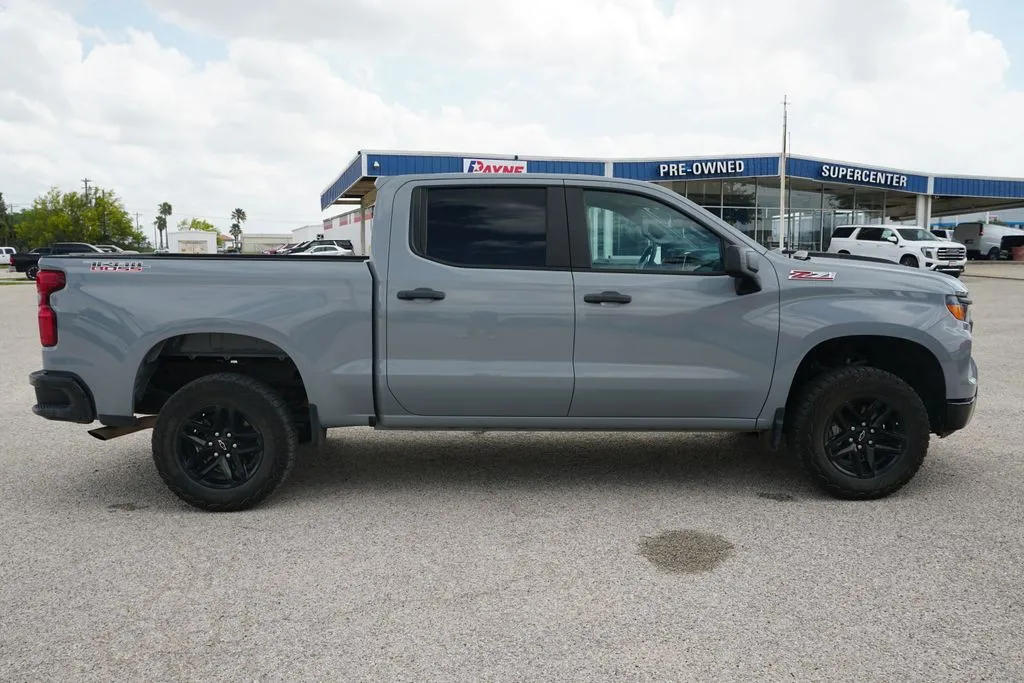 2024 Chevrolet Silverado 1500 Custom Trail Boss