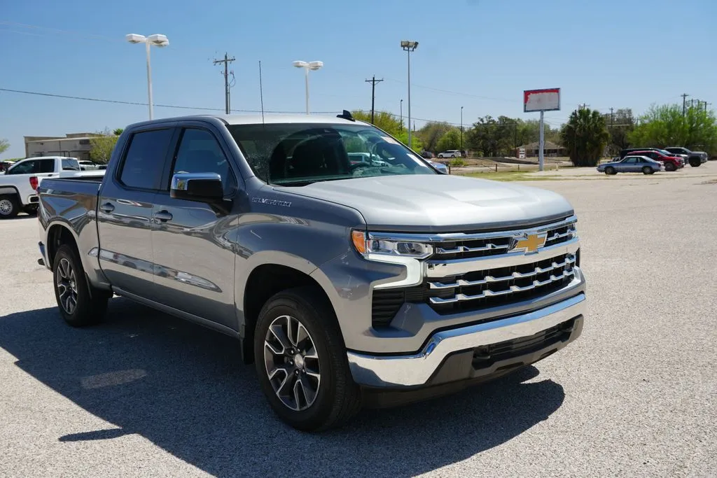 2024 Chevrolet Silverado 1500 LT