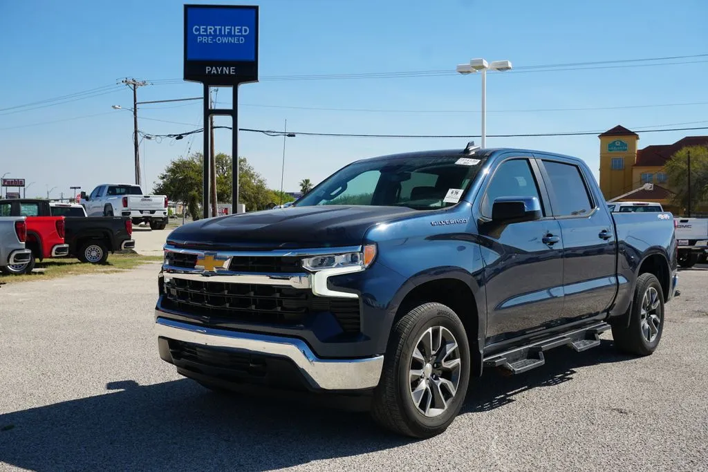 2023 Chevrolet Silverado 1500 LT