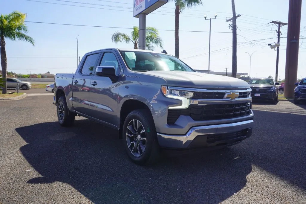2023 Chevrolet Silverado 1500 LT
