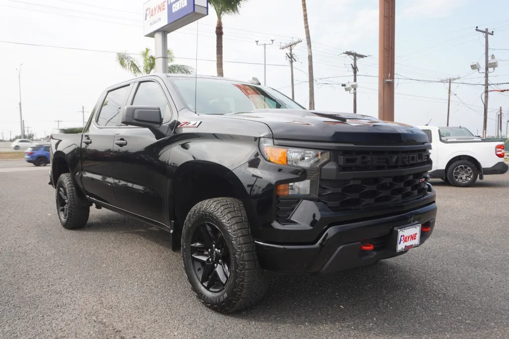 2023 Chevrolet Silverado 1500 Custom Trail Boss