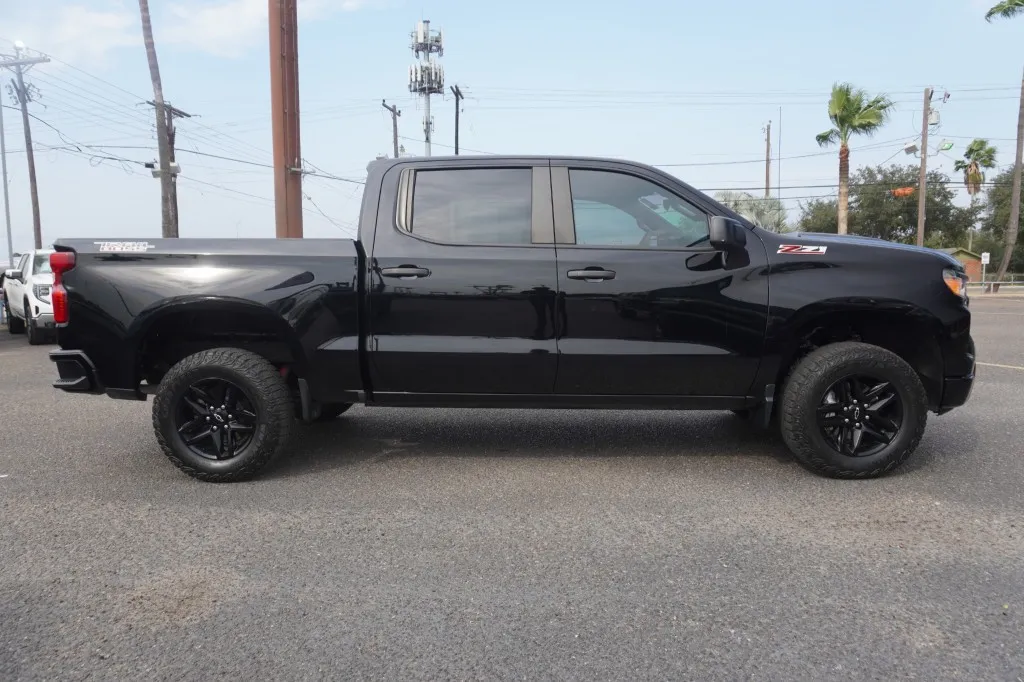 2023 Chevrolet Silverado 1500 Custom Trail Boss