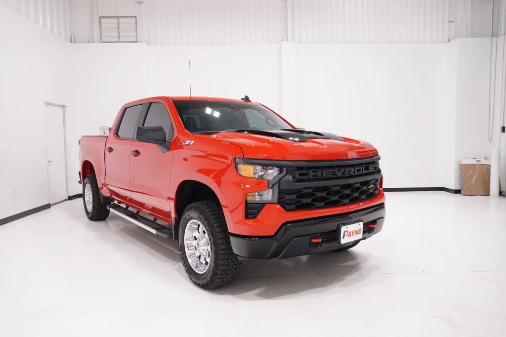 2024 Chevrolet Silverado 1500 Custom Trail Boss