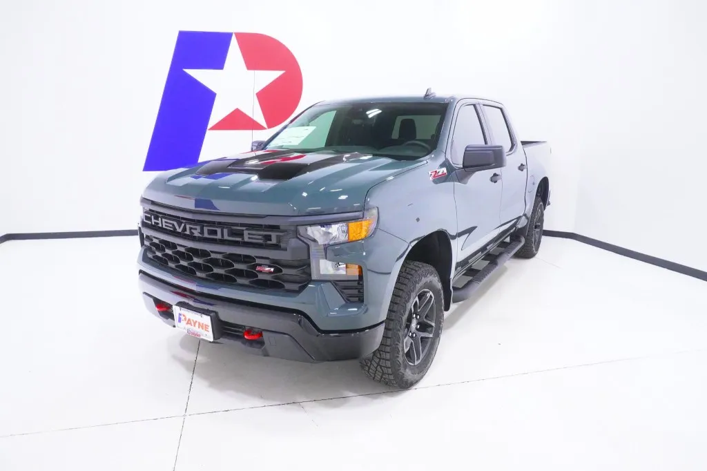 2026 Chevrolet Silverado 1500 Custom Trail Boss's photo