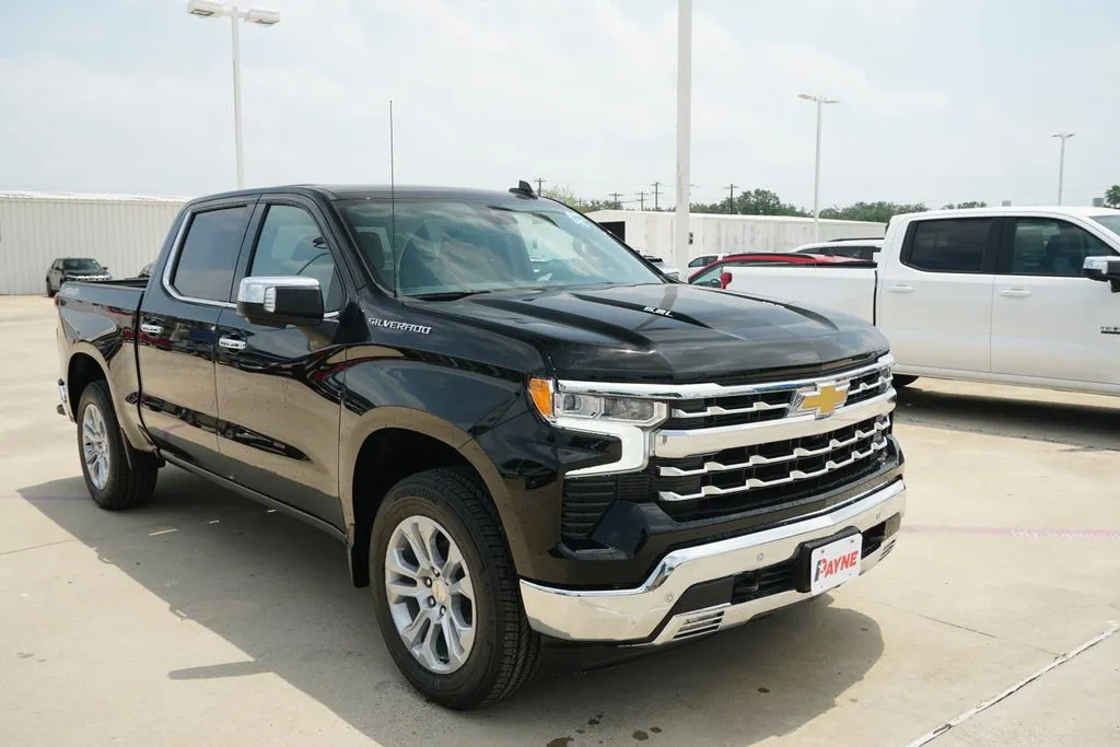 2026 Chevrolet Silverado 1500 LTZ