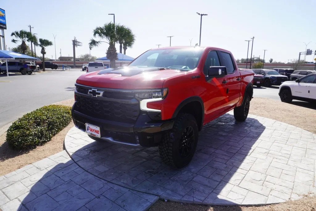 2026 Chevrolet Silverado 1500 ZR2