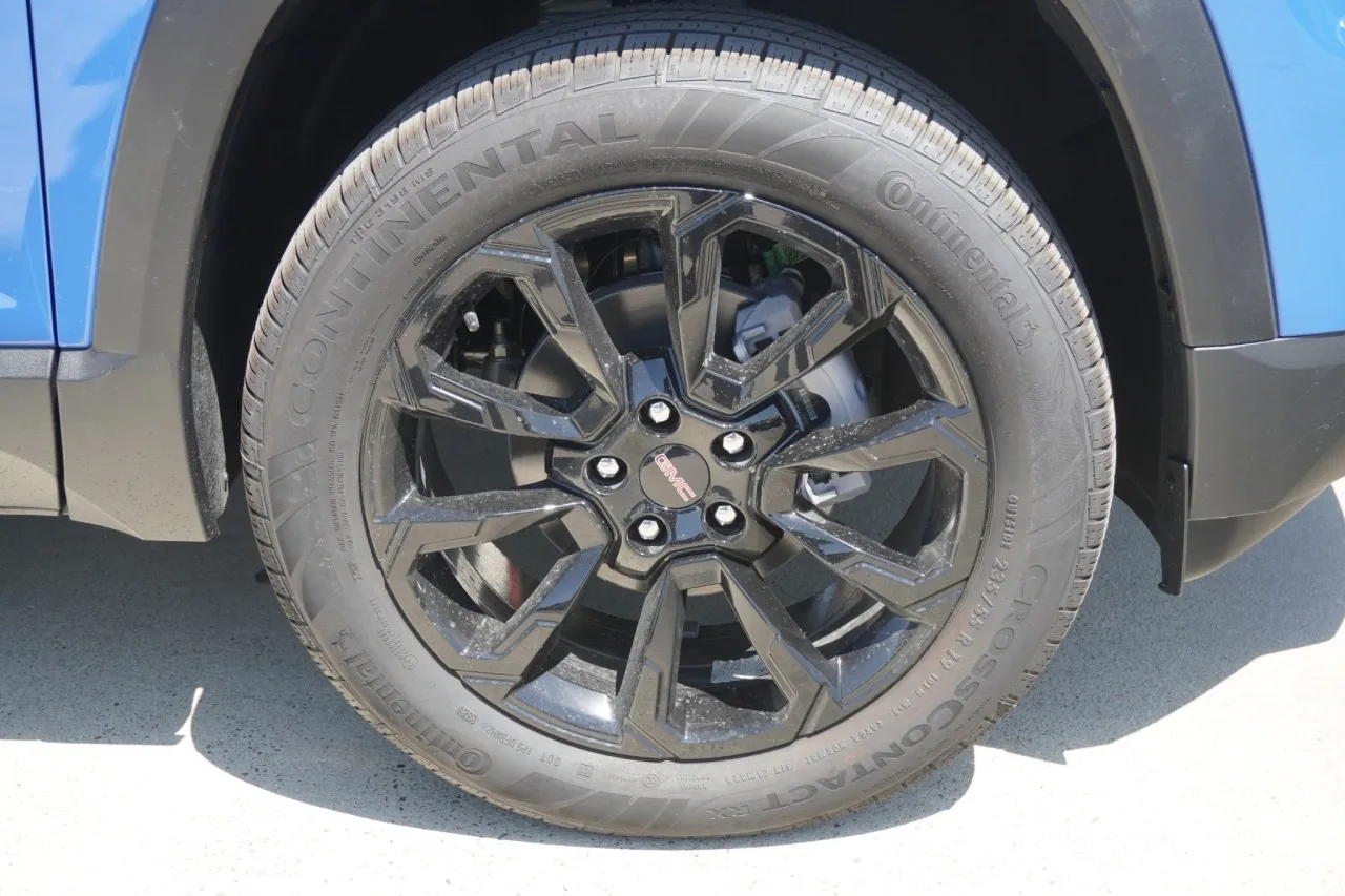 2027 GMC Terrain FWD Elevation