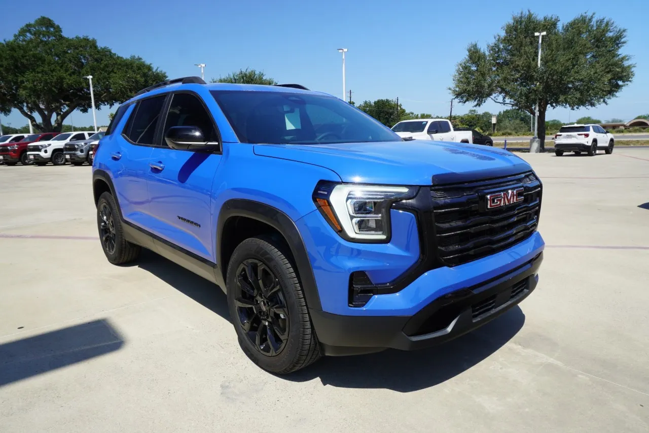 2027 GMC Terrain FWD Elevation
