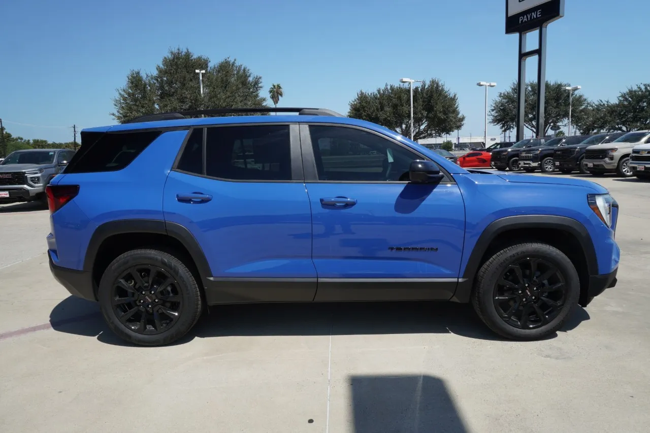 2027 GMC Terrain FWD Elevation
