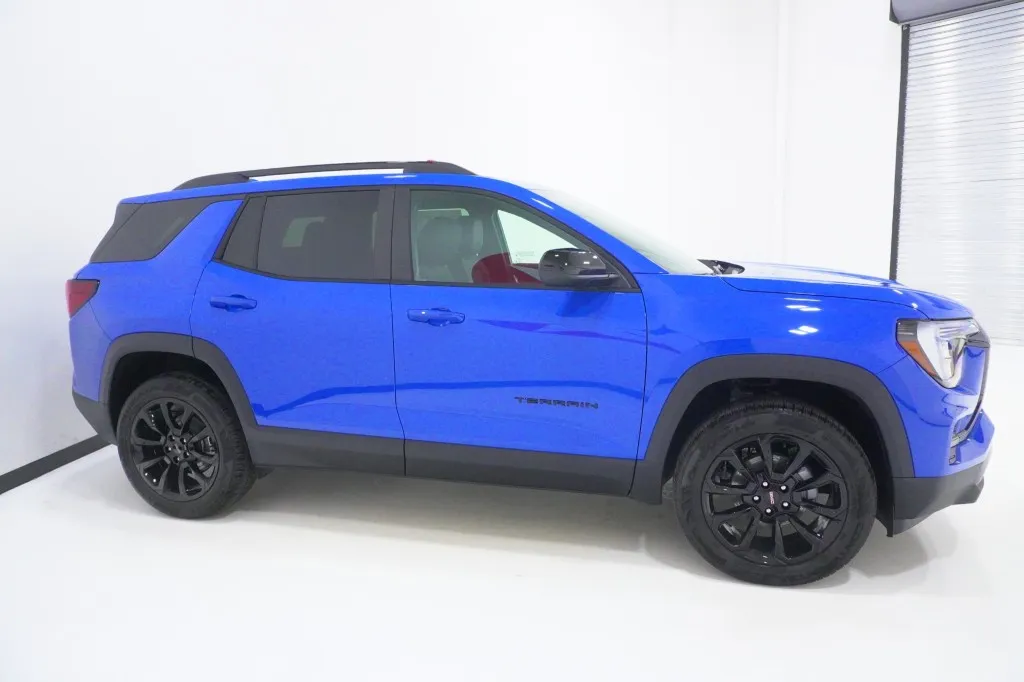 2027 GMC Terrain FWD Elevation