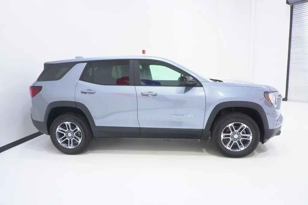 2027 GMC Terrain FWD Elevation