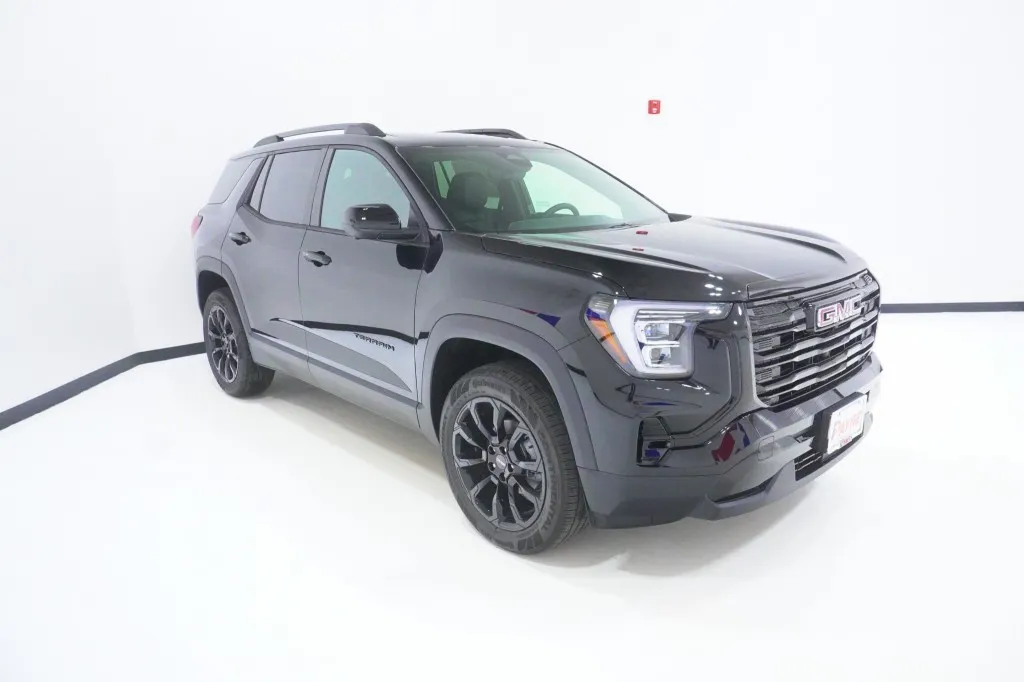 2027 GMC Terrain FWD Elevation