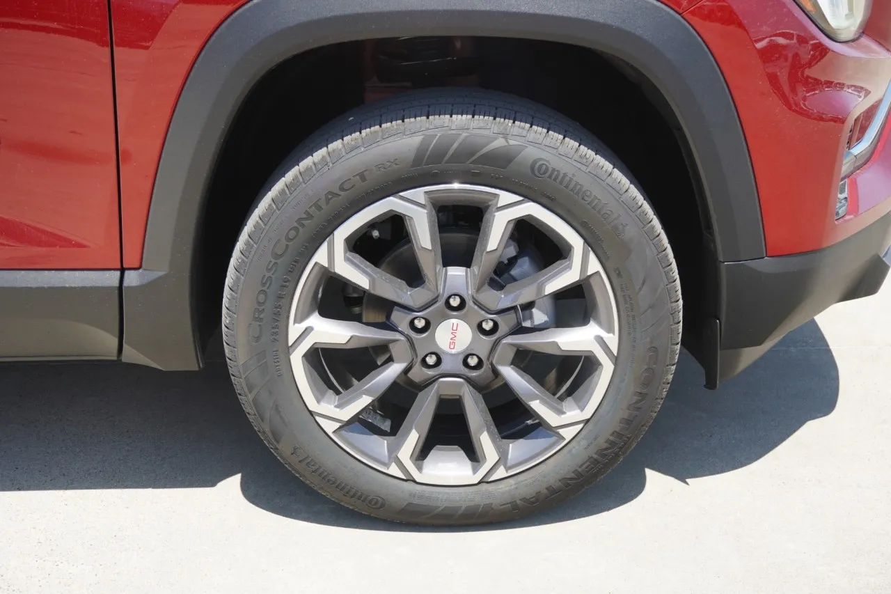 2027 GMC Terrain FWD Elevation
