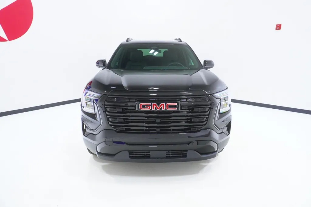 2027 GMC Terrain FWD Elevation