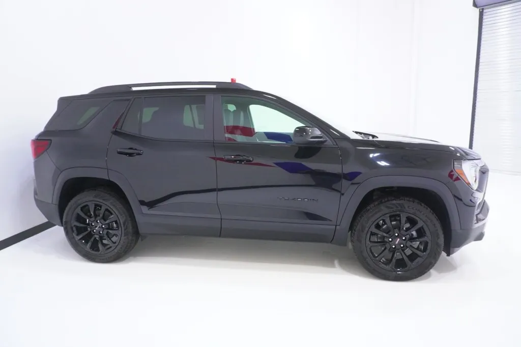 2027 GMC Terrain FWD Elevation