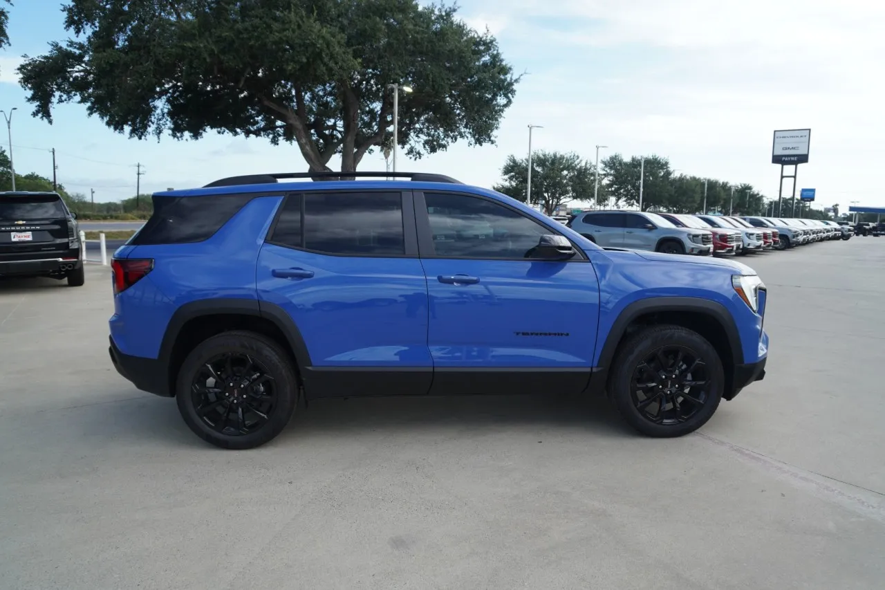 2027 GMC Terrain FWD Elevation