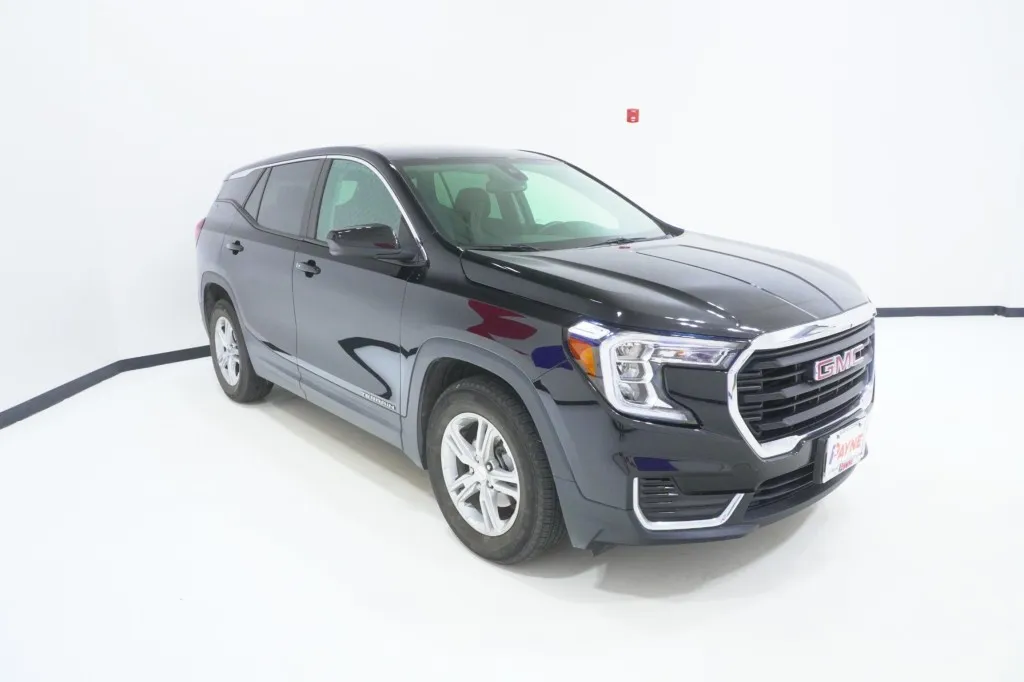2024 GMC Terrain SLE 2024 GMC Terrain SLE
