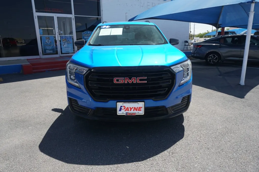 2024 GMC Terrain SLE
