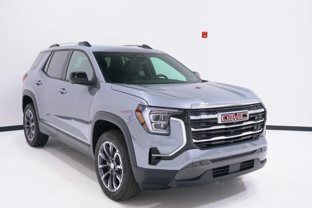 2026 GMC Terrain FWD Elevation