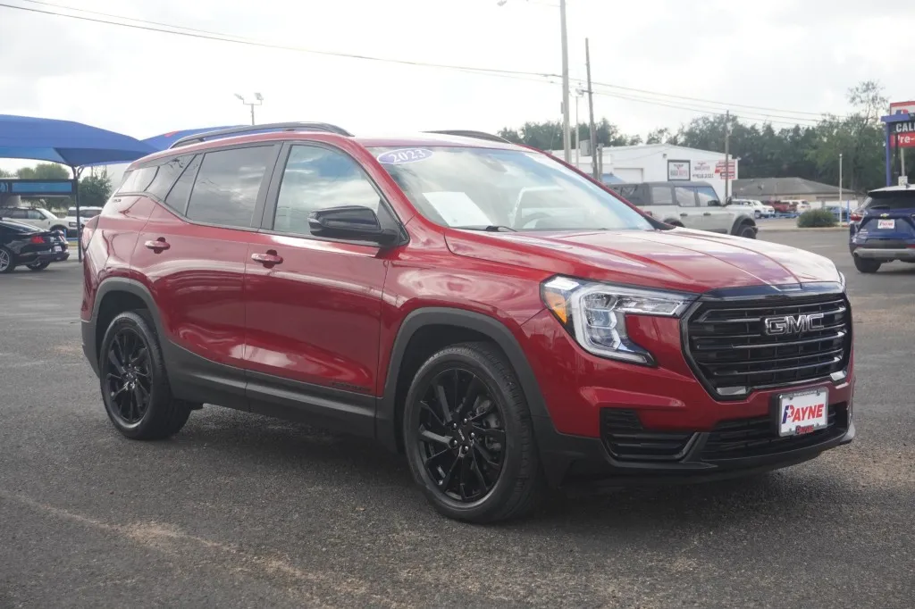 2023 GMC Terrain SLE