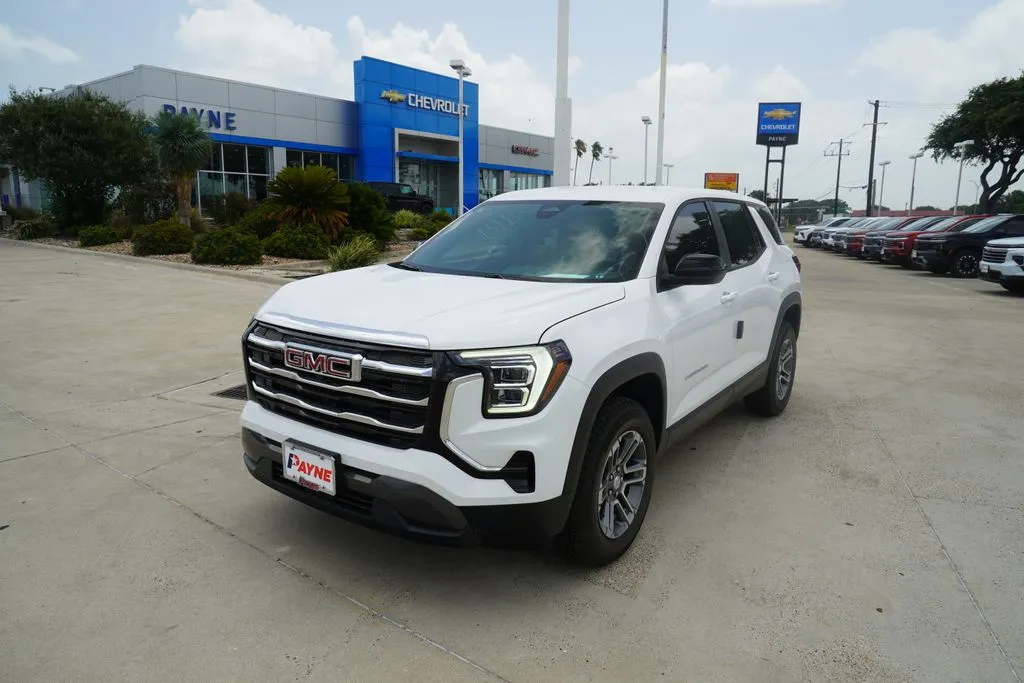2026 GMC Terrain Elevation FWD's photo