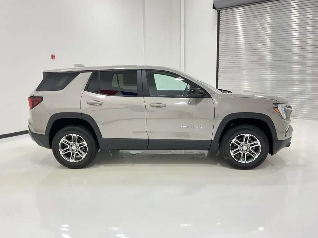 2026 GMC Terrain FWD Elevation