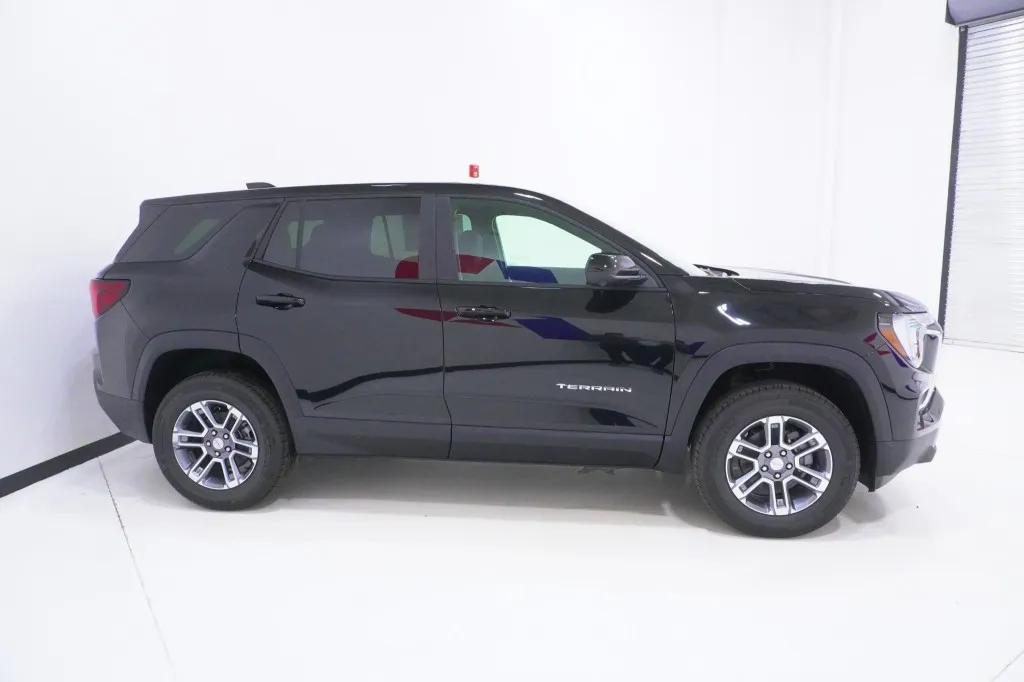 2026 GMC Terrain FWD Elevation