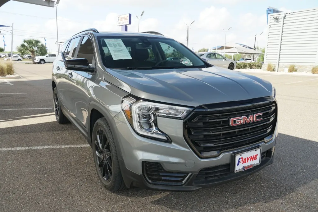 2023 GMC Terrain SLE
