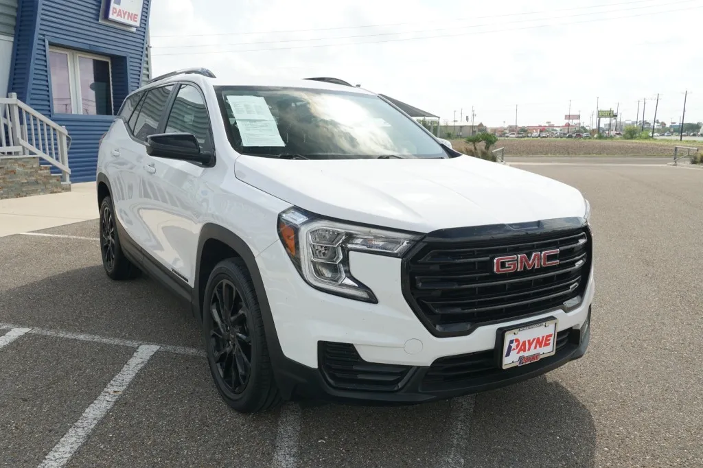 2024 GMC Terrain SLE