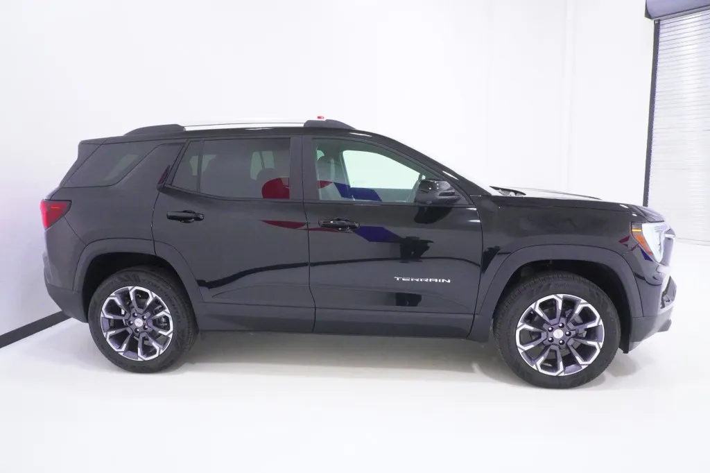 2026 GMC Terrain FWD Elevation