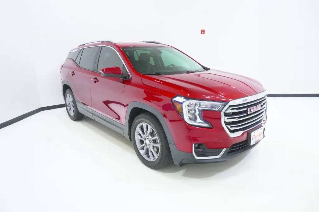 2022 GMC Terrain SLT