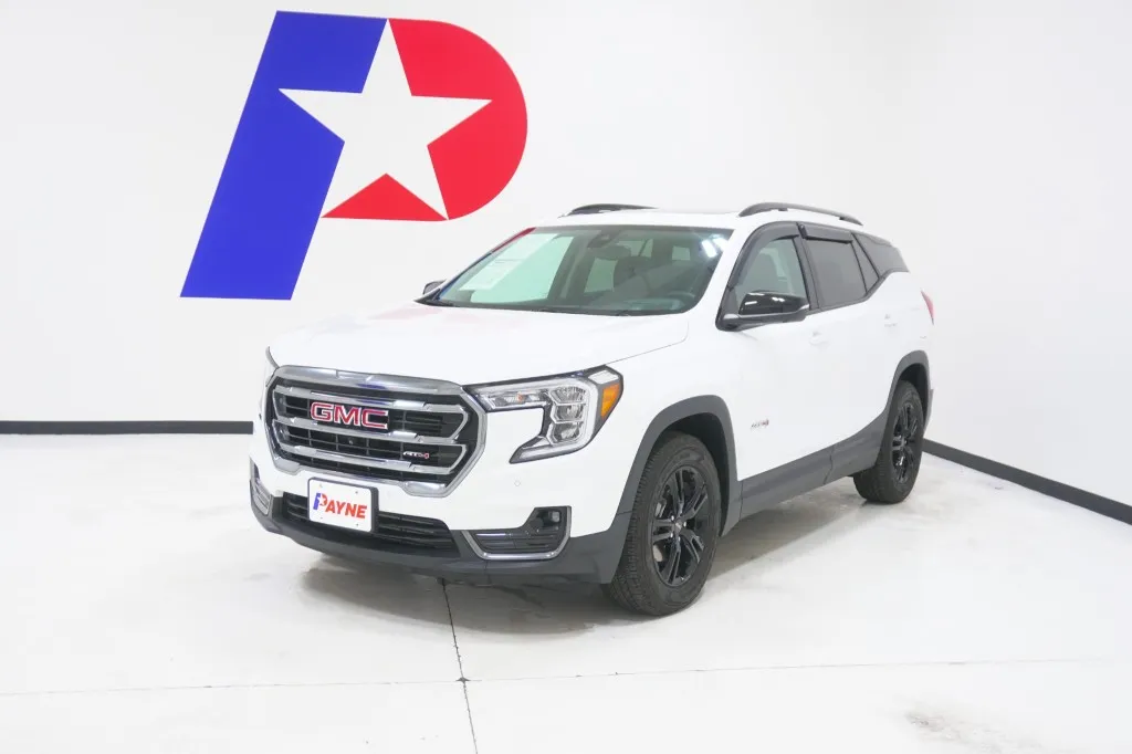 2024 GMC Terrain AT4