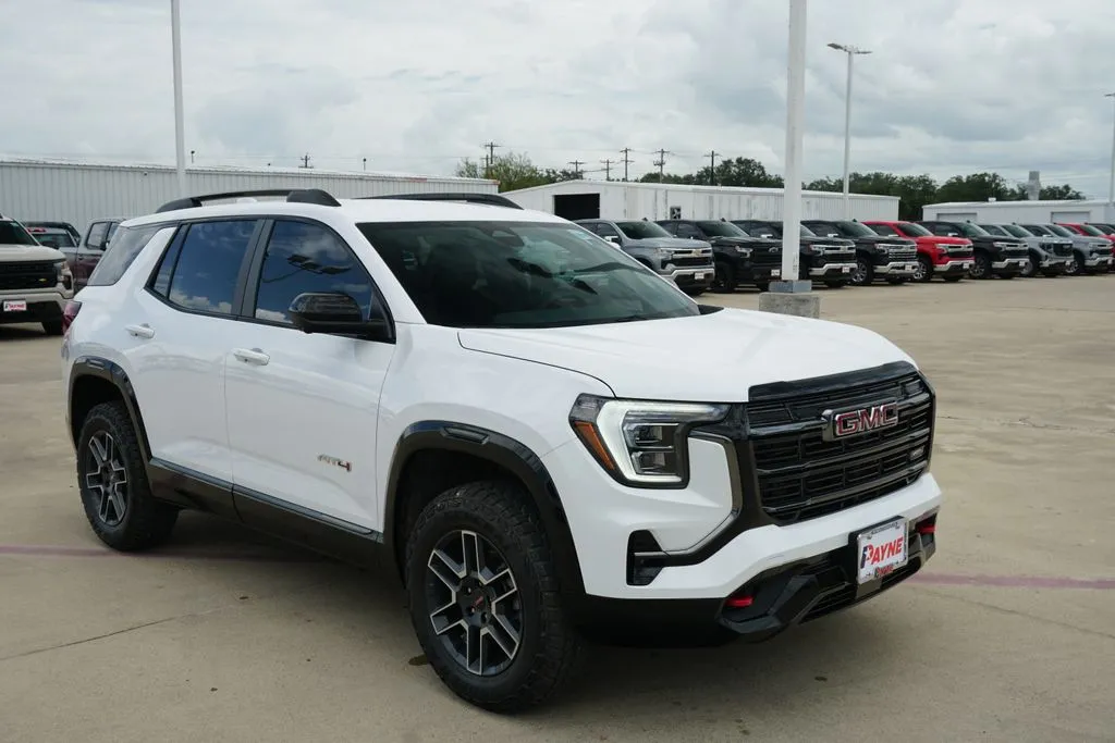 2026 GMC Terrain AWD AT4