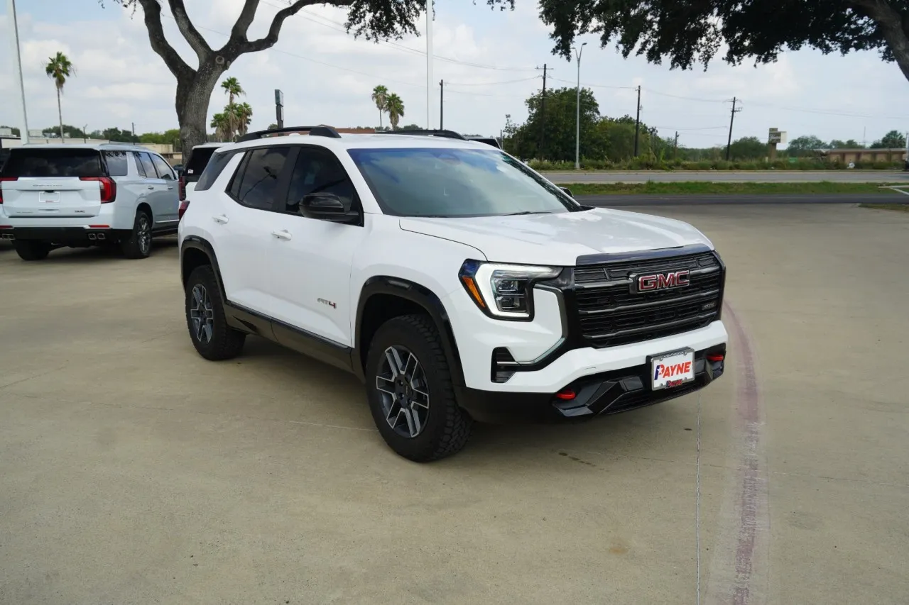 2027 GMC Terrain AWD AT4