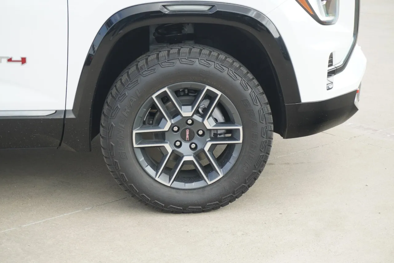 2027 GMC Terrain AWD AT4