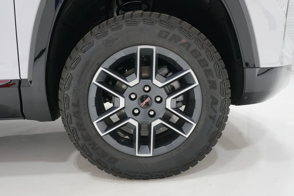 2026 GMC Terrain AWD AT4