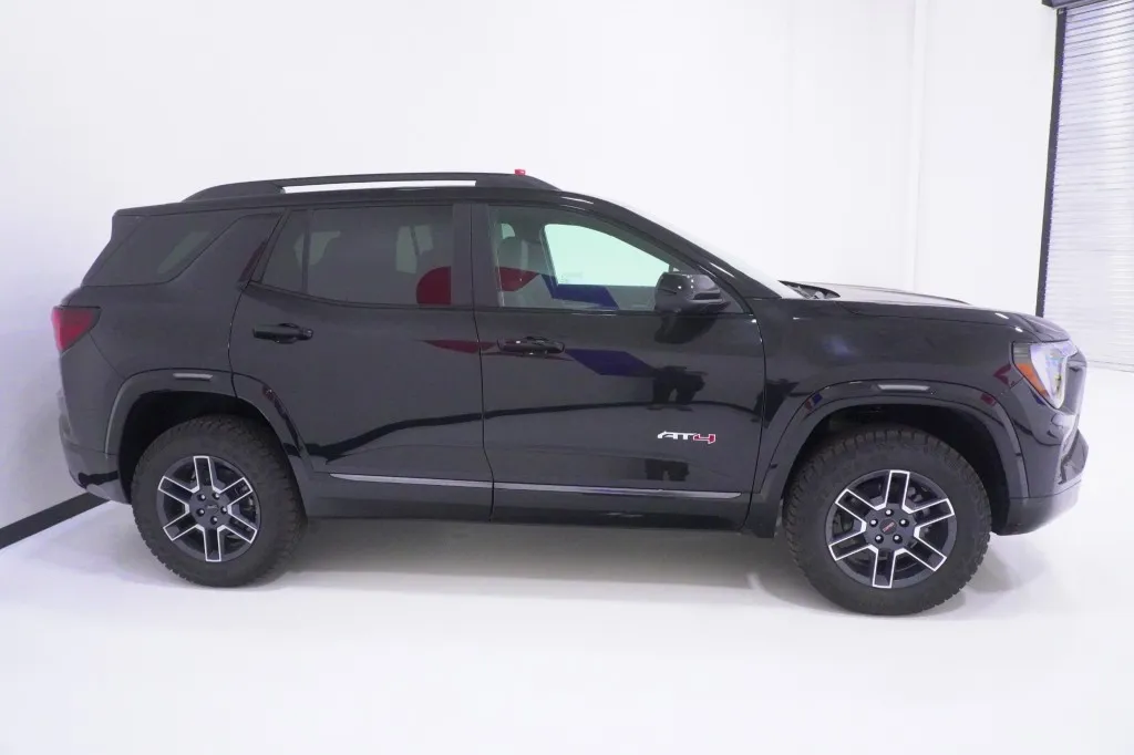2026 GMC Terrain AWD AT4