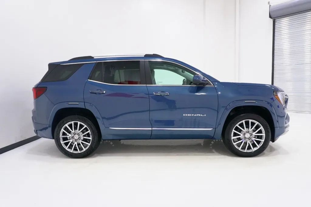 2026 GMC Terrain AWD Denali
