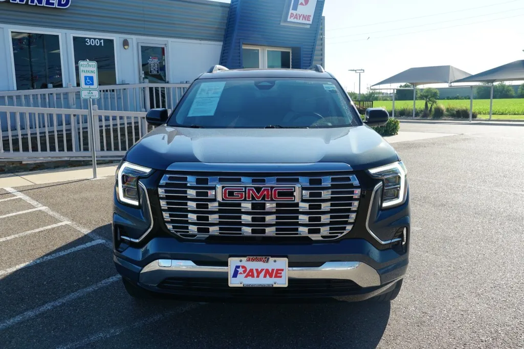 2026 GMC Terrain AWD Denali
