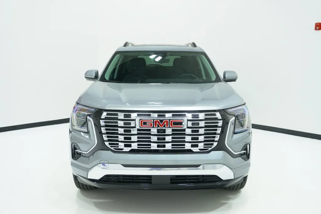 2026 GMC Terrain AWD Denali