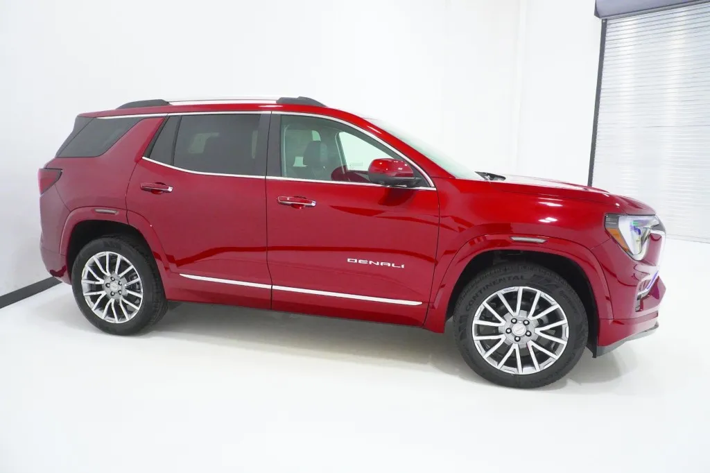 2027 GMC Terrain AWD Denali