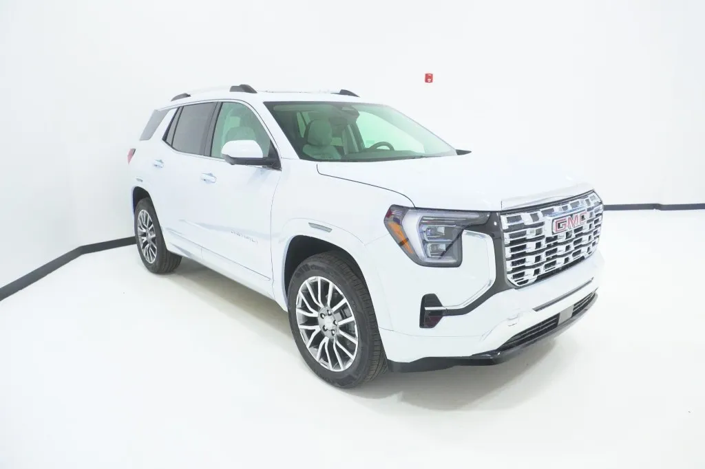 2027 GMC Terrain AWD Denali